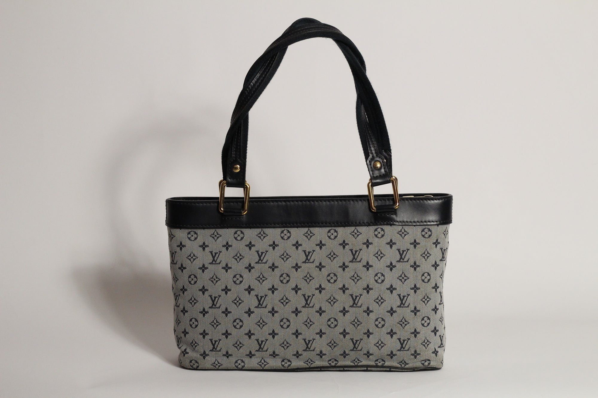 Louis Vuitton Mini Lucille PM