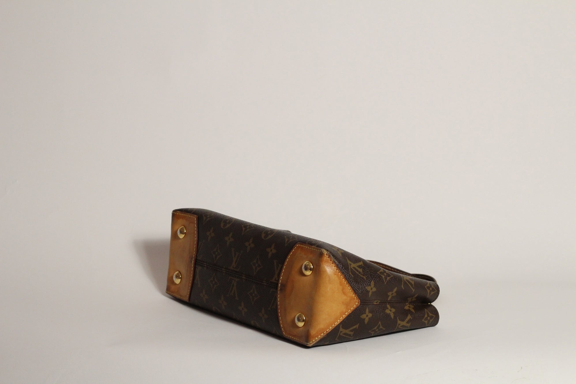 Louis Vuitton Wilshire PM
