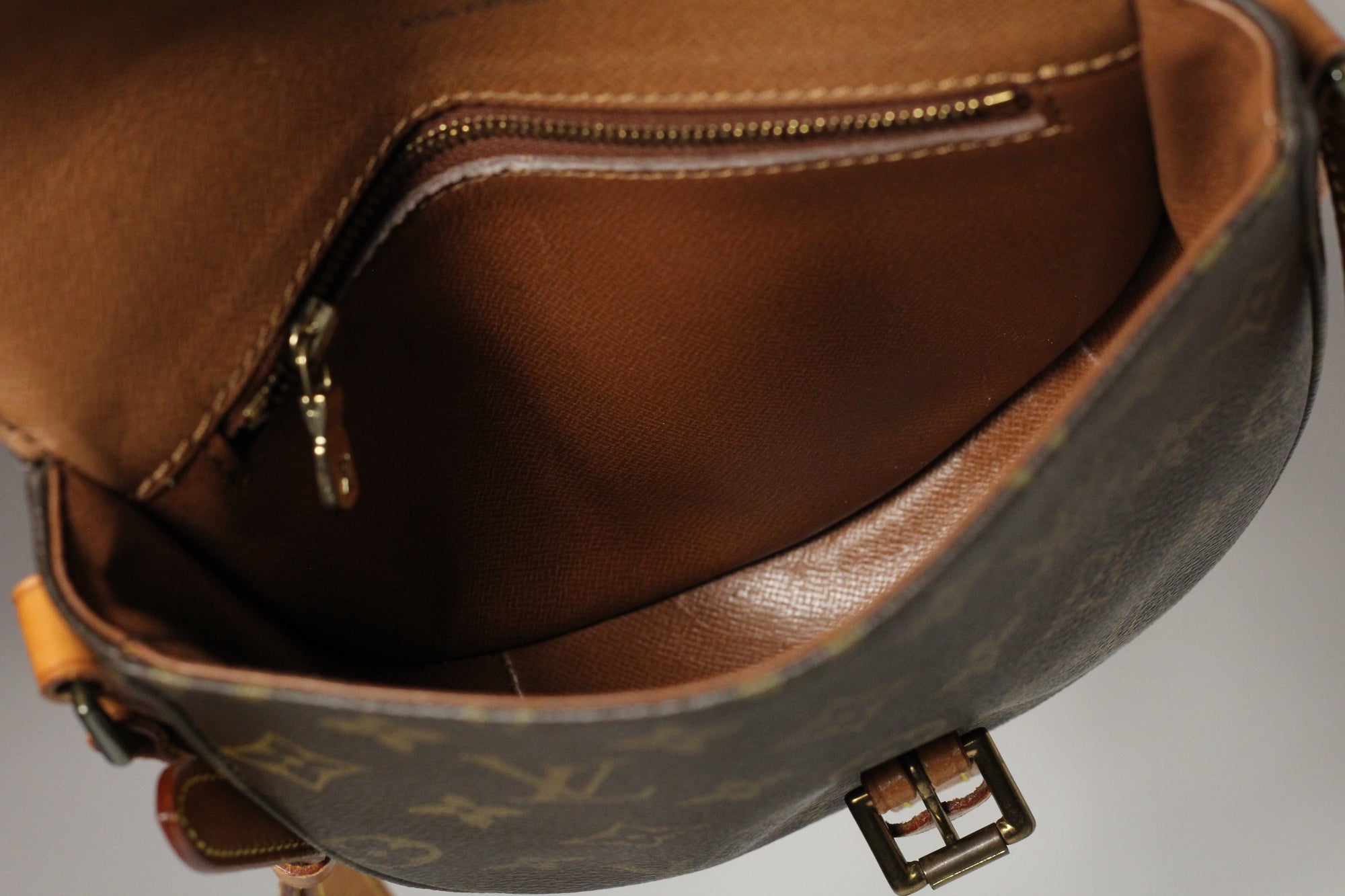 Louis Vuitton Chantilly PM