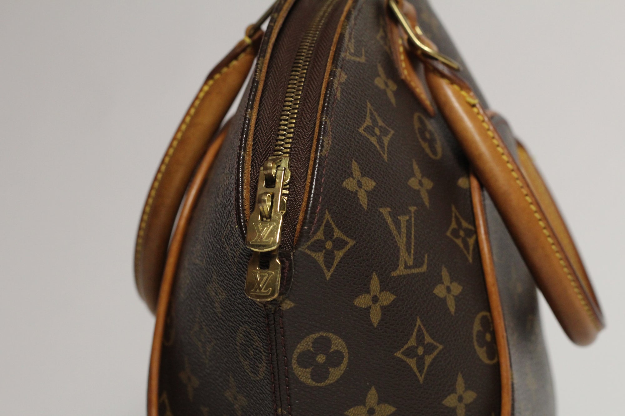 Louis Vuitton Ellipse PM