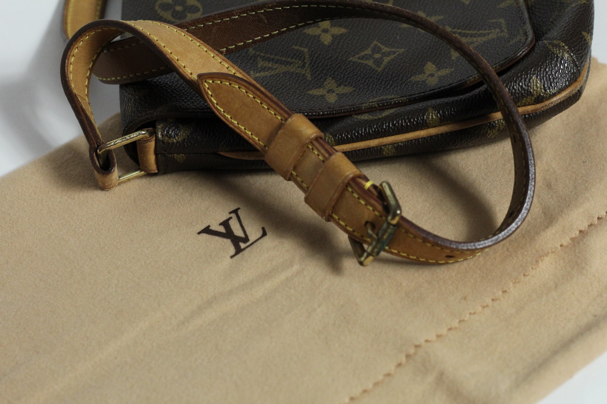 Louis Vuitton Musette Tango Short