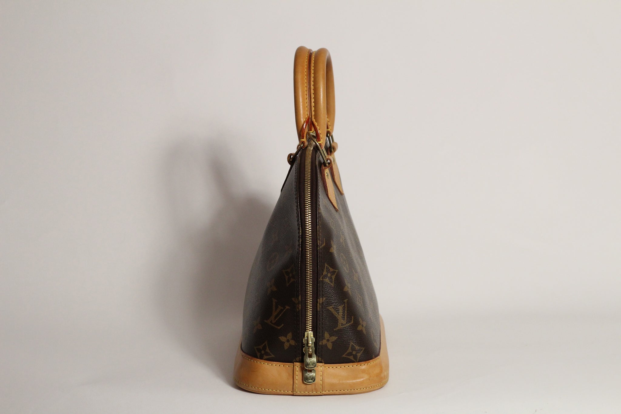 Louis Vuitton Alma PM