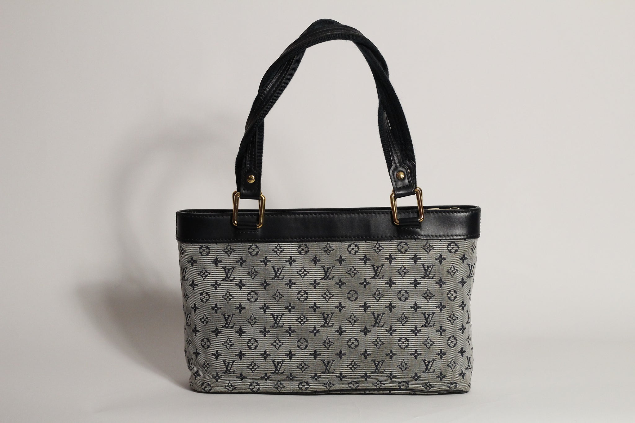 Louis Vuitton Mini Lucille PM