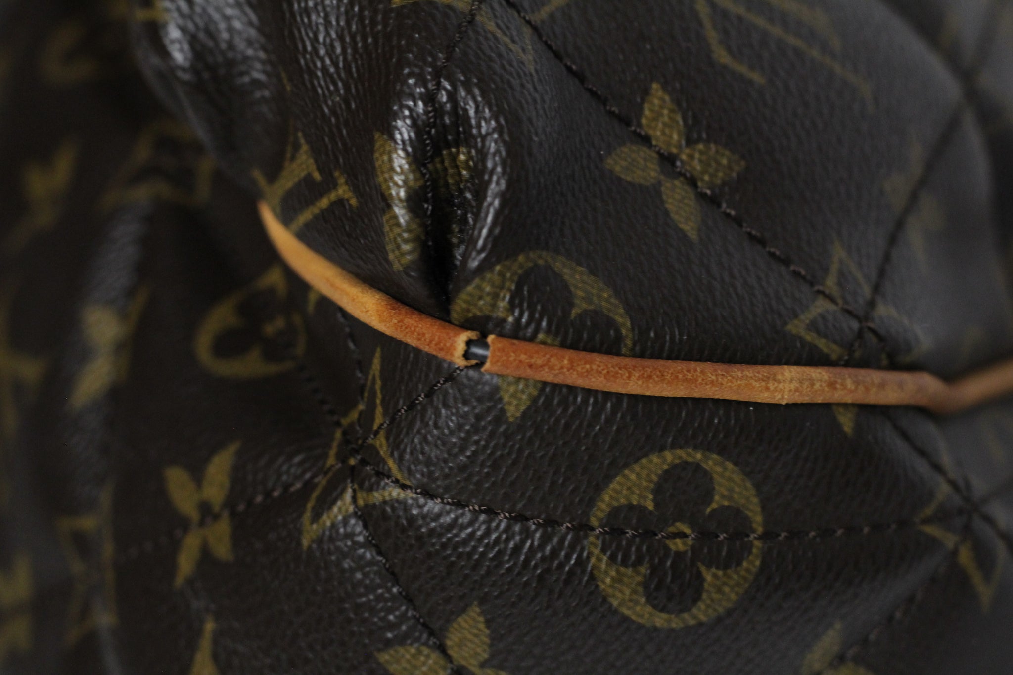 Louis Vuitton Etoile City